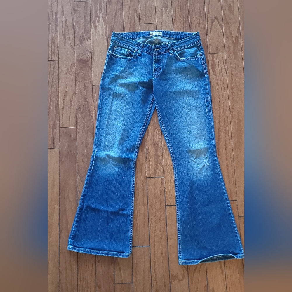 BKE DENIM STAR STRETCH WOMEN'S SIZE 31x31.5